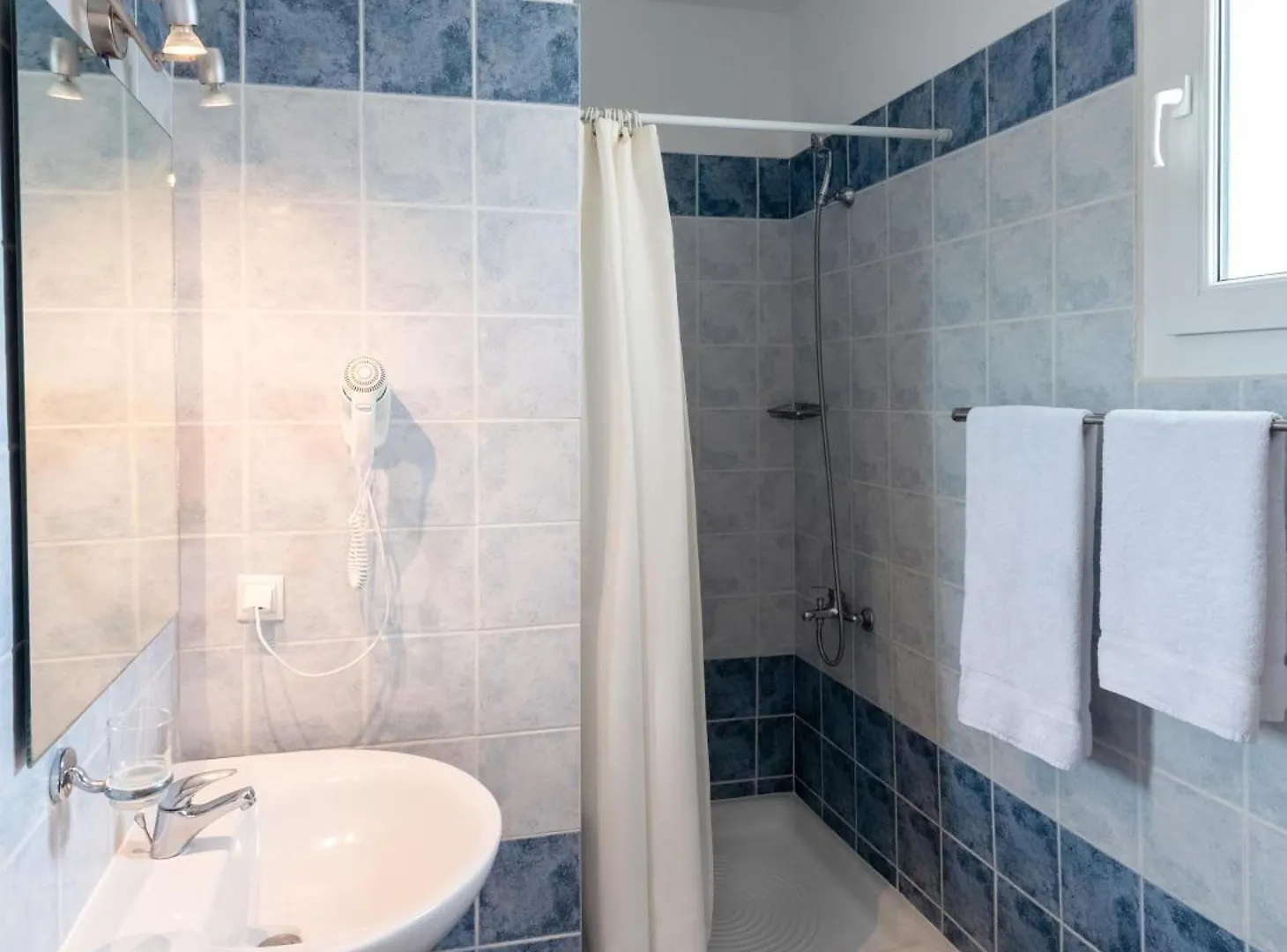 Ampelia Hotel Kassandra Χανιώτη Ελλάδα