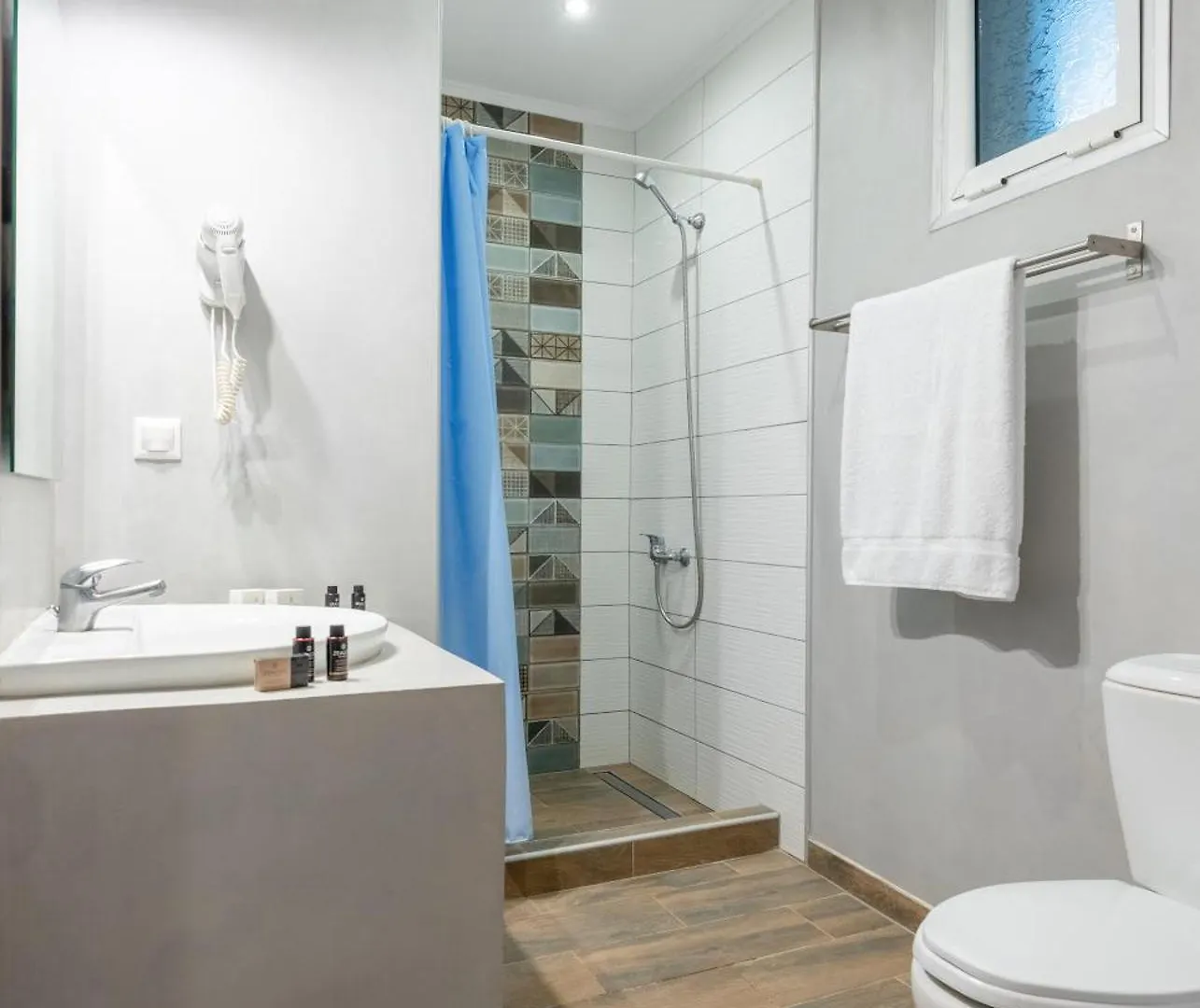 Ampelia Hotel Kassandra Χανιώτη Ξενοδοχείο με διαμερίσματα