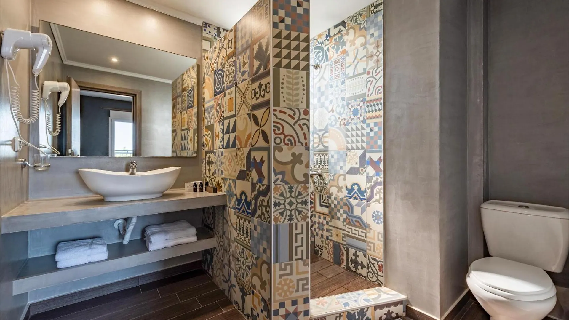 Ampelia Hotel Kassandra Χανιώτη