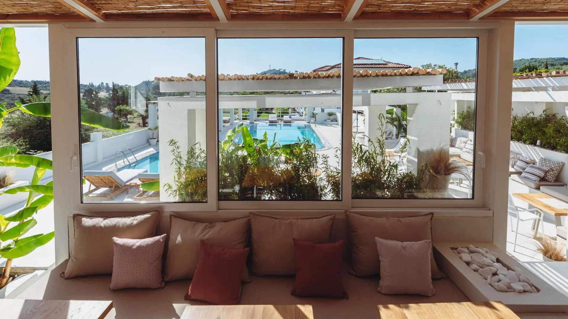 Ξενοδοχείο με διαμερίσματα Ampelia Hotel Kassandra Χανιώτη