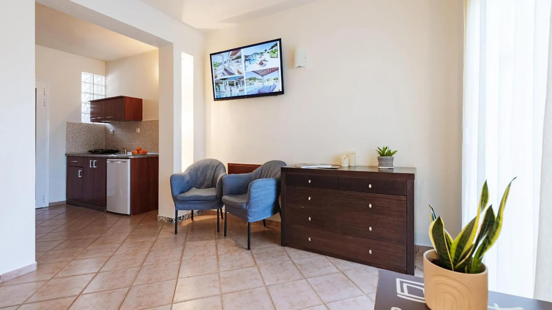 Ampelia Hotel Kassandra Hanioti Greece