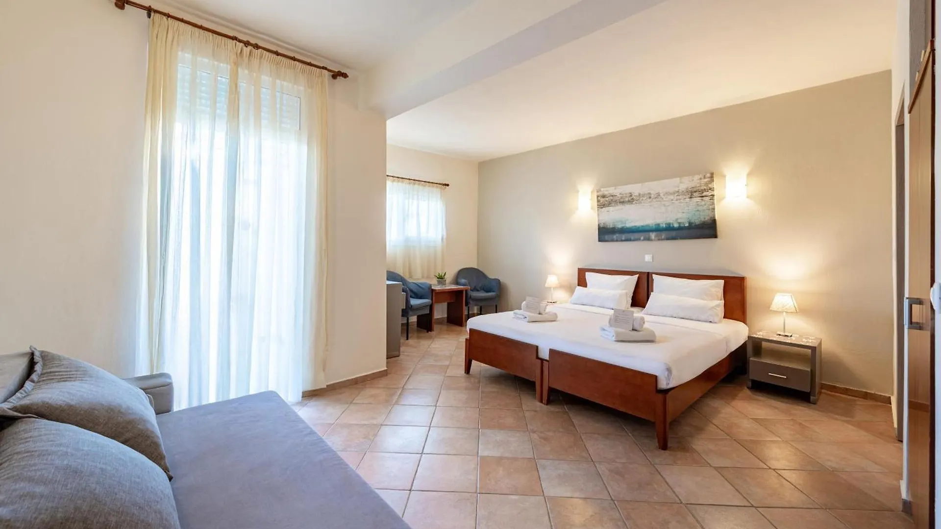 Ampelia Hotel Kassandra Hanioti Aparthotel